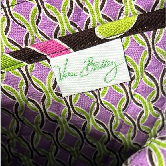 Vera Bradley "Purple Punch" bag. Like New. 1 outside pocket, 6 inside - Picture 1 of 7